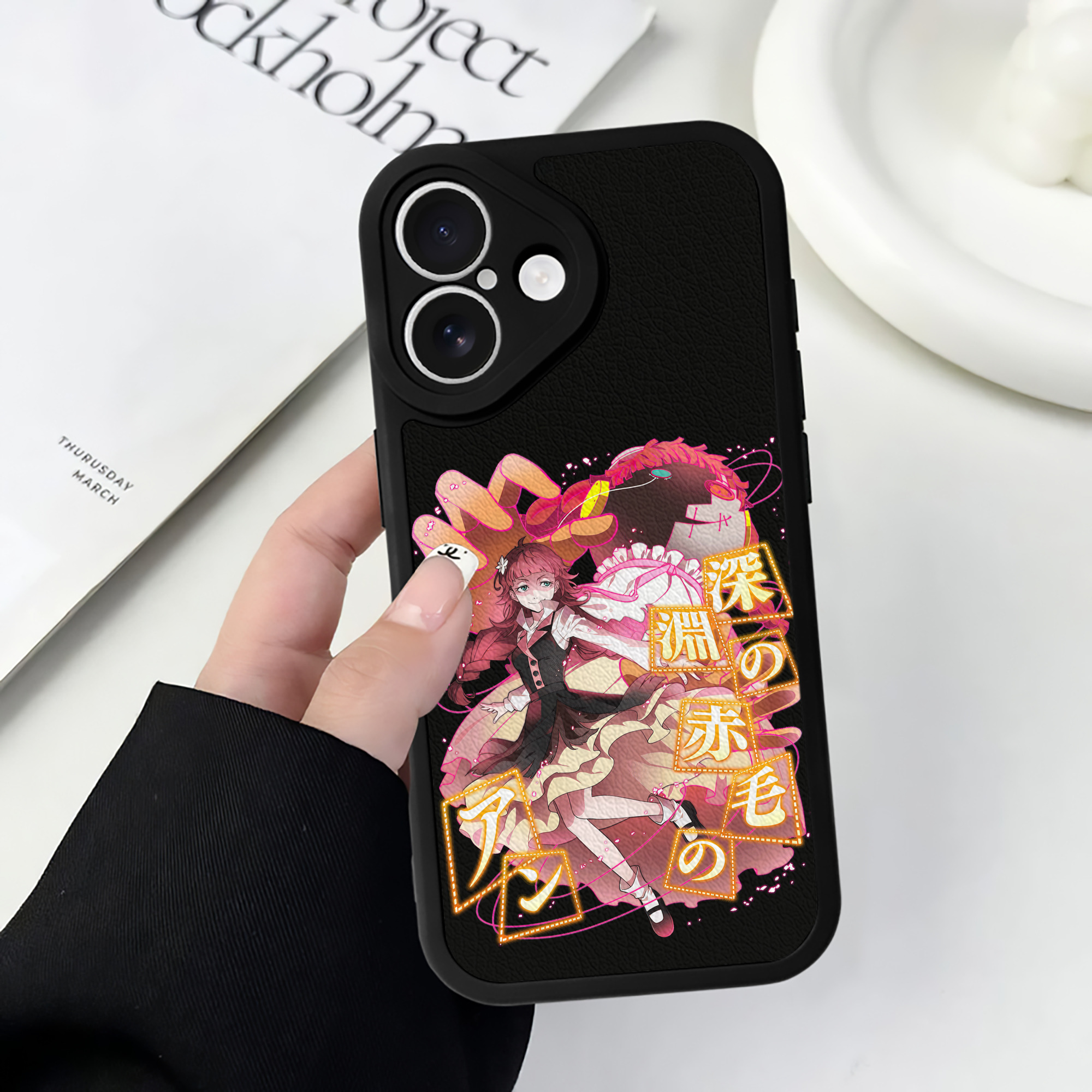 （画像用） 文豪ストレイドッグス Bungo Stray Dogs 【iPhone 16シリーズ対応】シリコンスマホケース（レザー調） 材質：シリコン